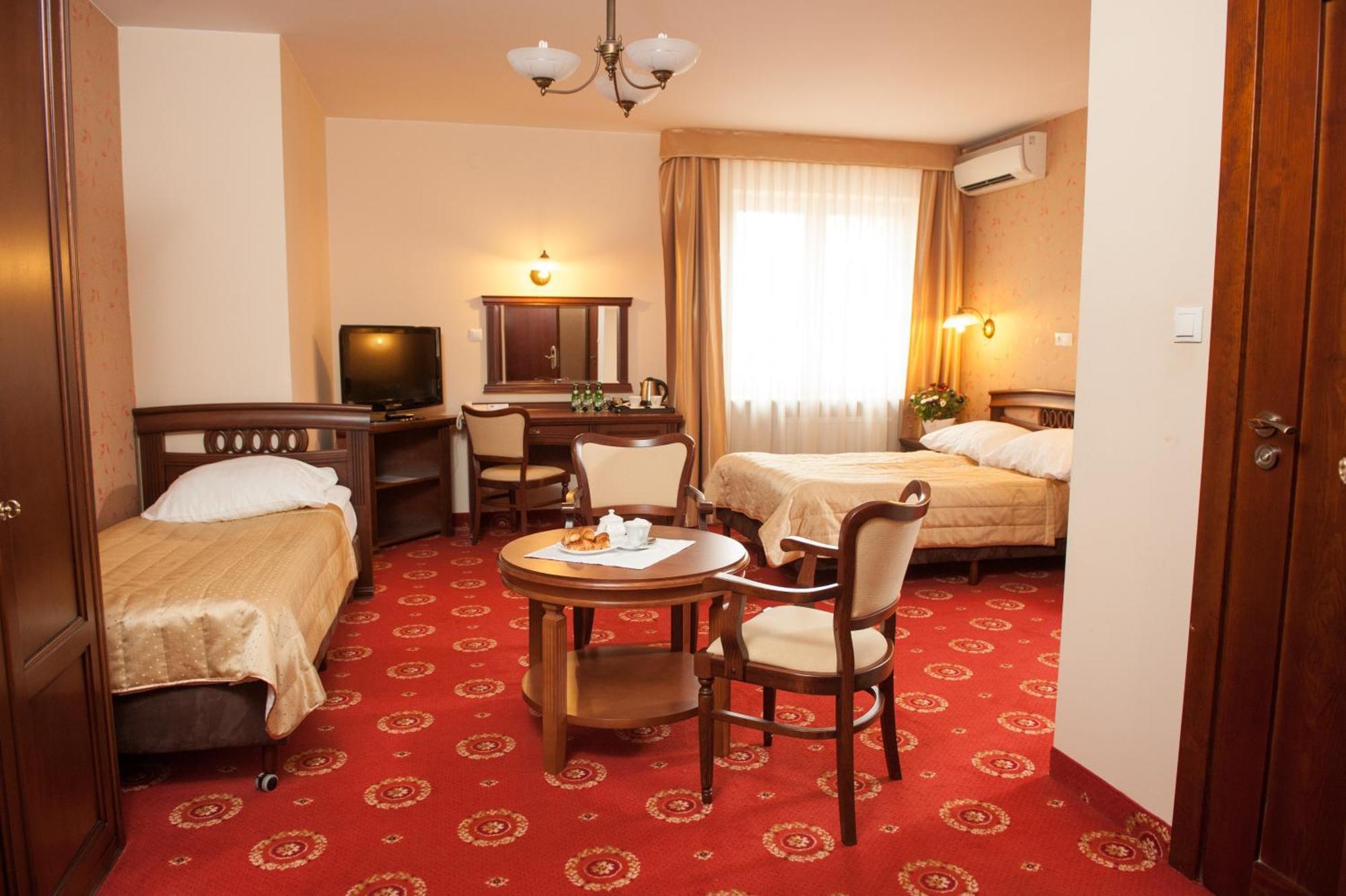 Hotel Arkadia Royal Varsovie Extérieur photo