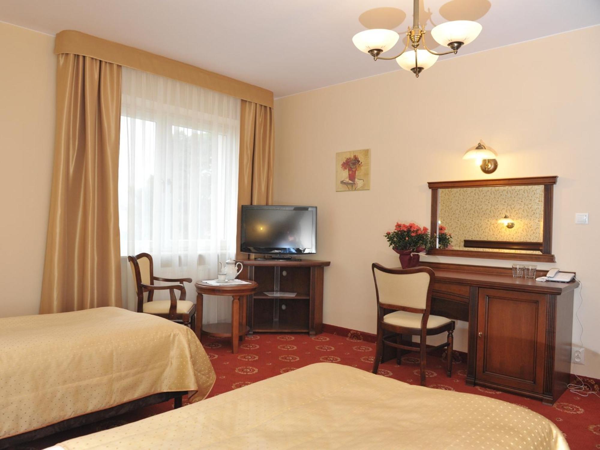Hotel Arkadia Royal Varsovie Extérieur photo