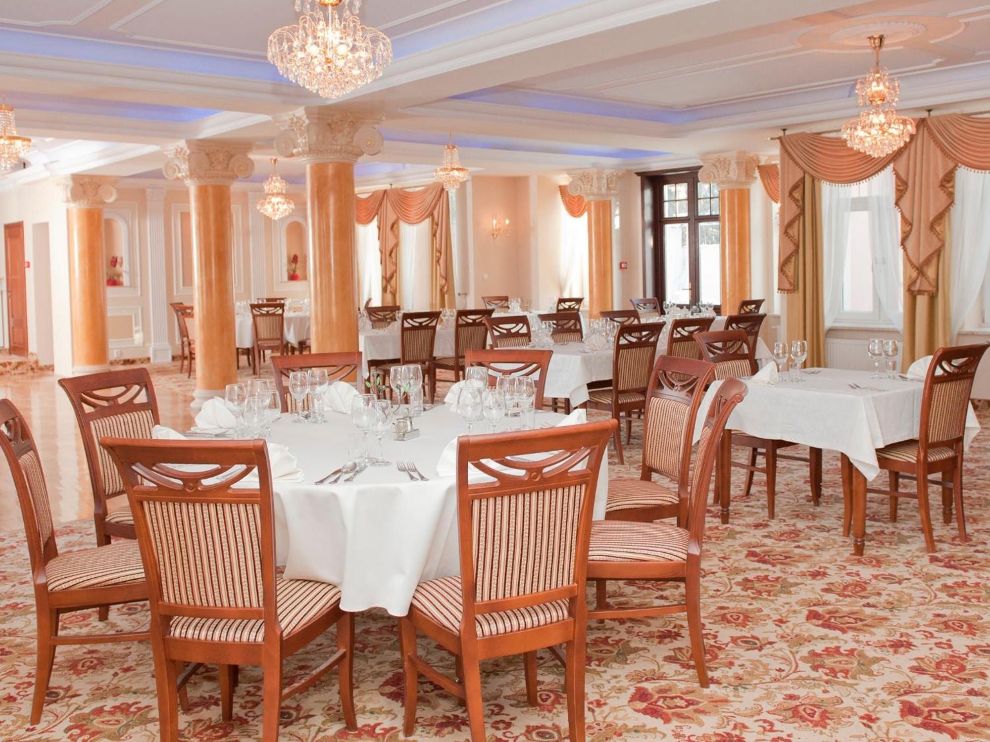 Hotel Arkadia Royal Varsovie Extérieur photo